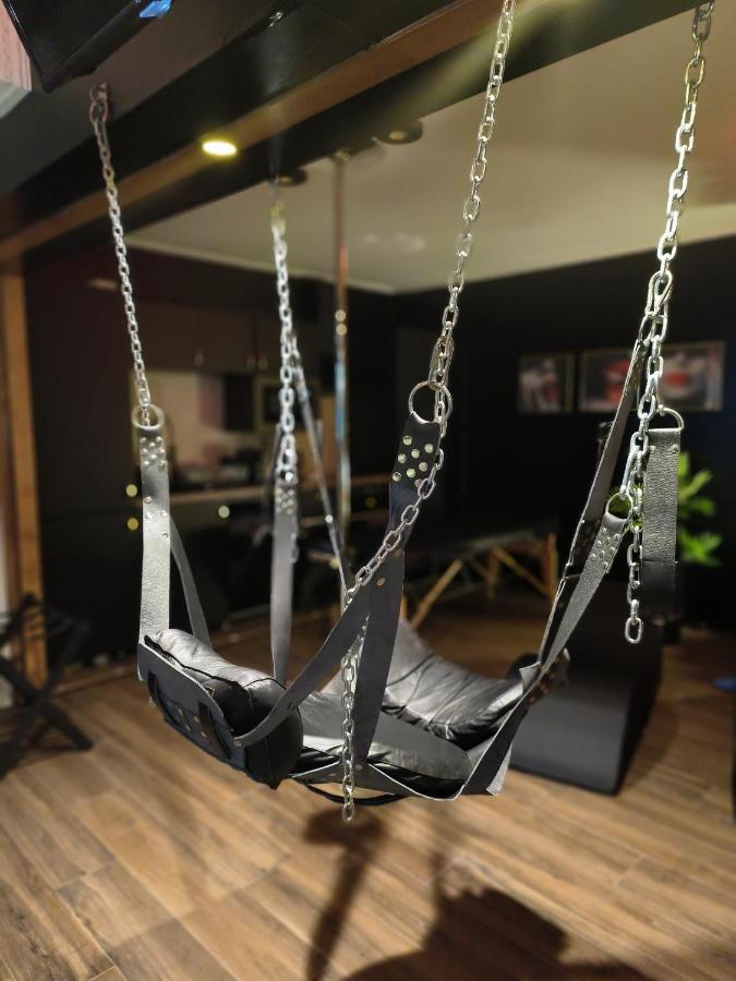 La Loveroom Bdsm De Nice " La Chambre Luxe Des Desirs " 外观 照片