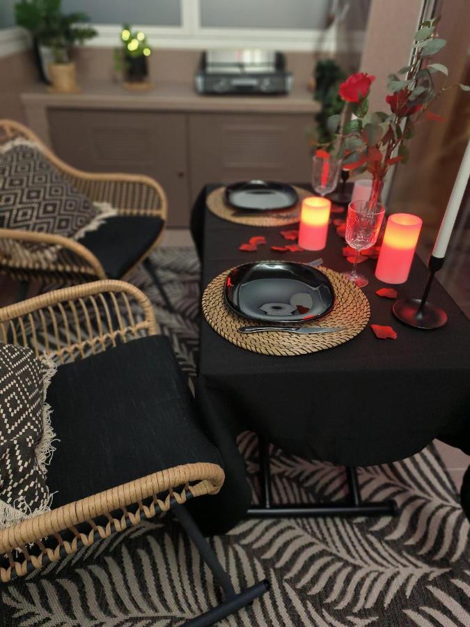 La Loveroom Bdsm De Nice " La Chambre Luxe Des Desirs " 外观 照片